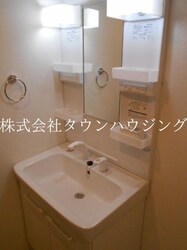 日商岩井大岡山第2マンションの物件内観写真